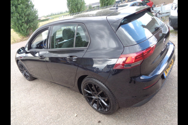 Volkswagen Golf 1.0 TSI Golf