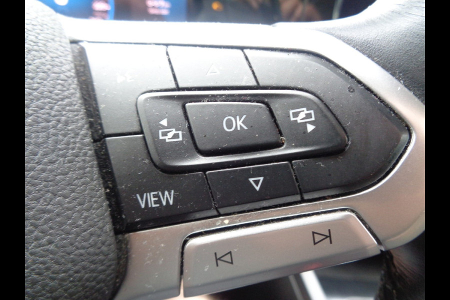 Volkswagen Golf 1.0 TSI Golf