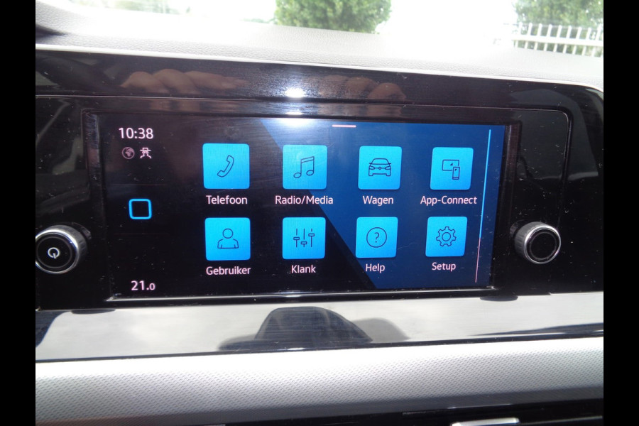 Volkswagen Golf 1.0 TSI Golf