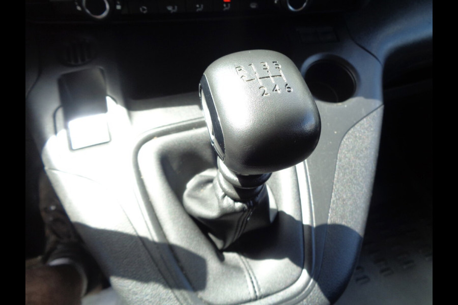 Peugeot Partner 1.2 PureTech Premium
