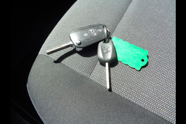 Peugeot Partner 1.2 PureTech Premium