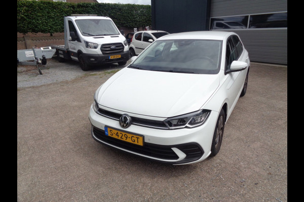 Volkswagen Polo 1.0 TSI Life Business