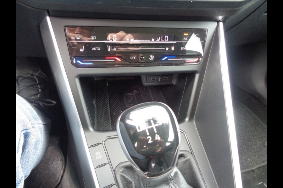 Volkswagen Polo 1.0 TSI Life Business