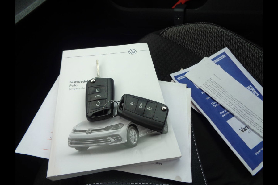Volkswagen Polo 1.0 TSI Life Business