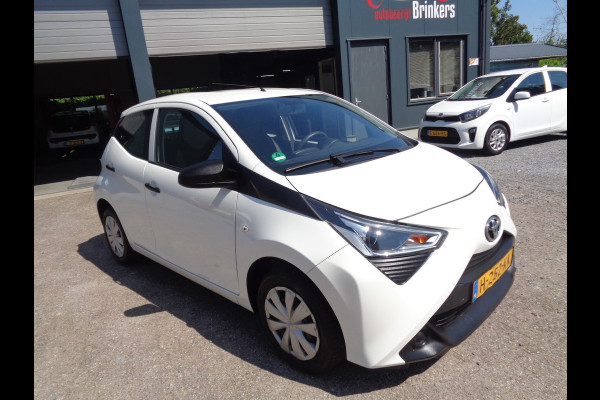 Toyota Aygo 1.0 VVT-i x-fun