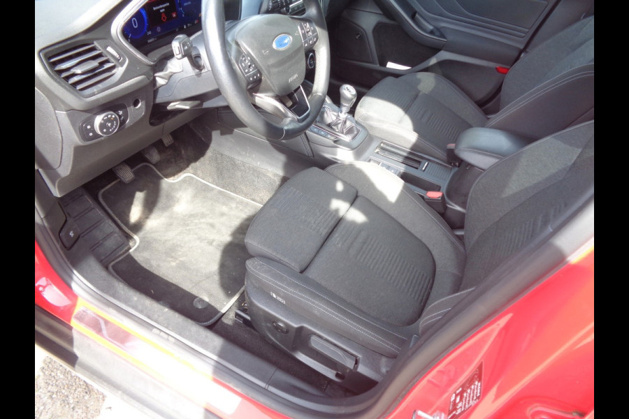 Ford Focus 1.0 EcoBoost Hybrid Active X Business