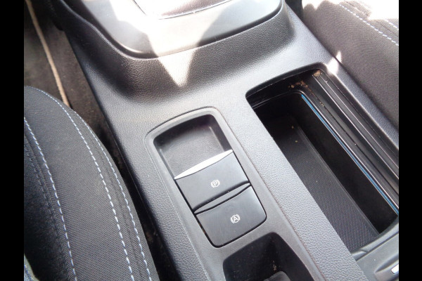 Ford Focus 1.0 EcoBoost Hybrid Active X Business
