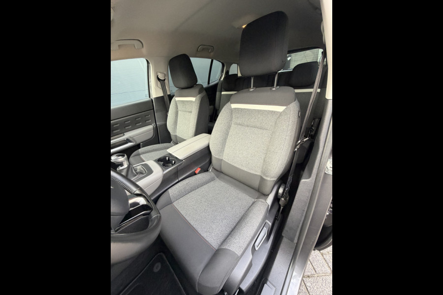 Citroën C5 Aircross 130pk Business (Trekhaak - Camera - Automatische Airco - Navigatie - Parkeersensoren V+A - Apple Carplay - 18"incl 4S)