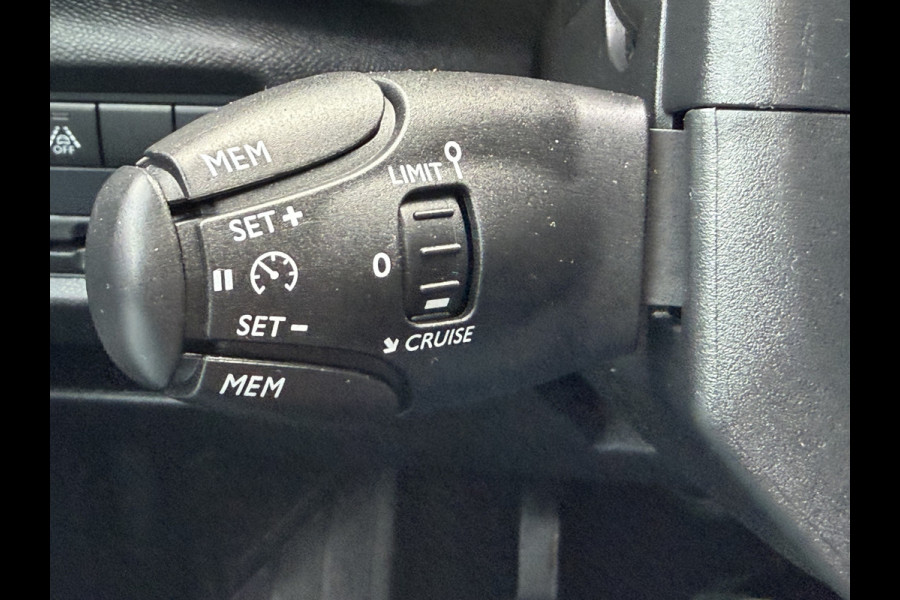 Citroën C5 Aircross 130pk Business (Trekhaak - Camera - Automatische Airco - Navigatie - Parkeersensoren V+A - Apple Carplay - 18"incl 4S)