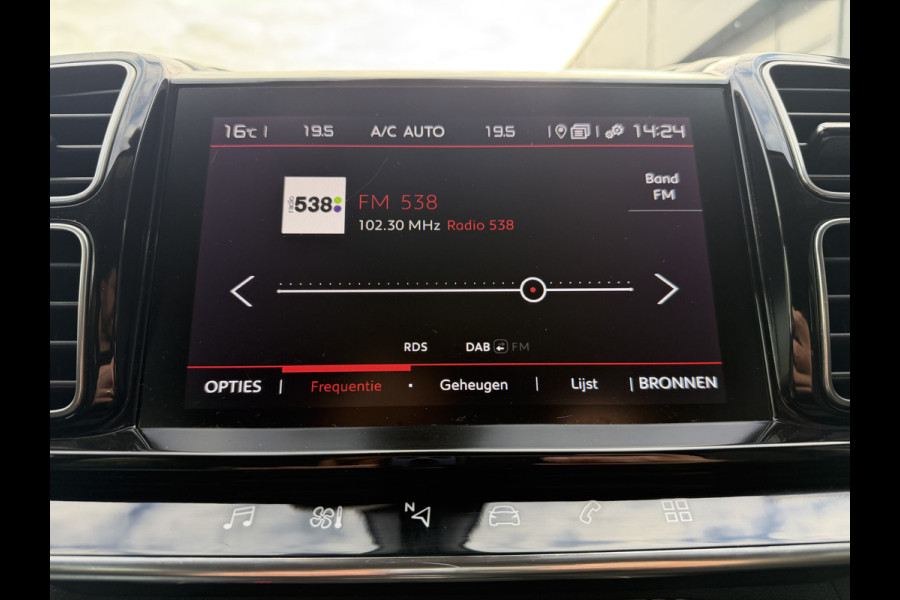 Citroën C5 Aircross 130pk Business (Trekhaak - Camera - Automatische Airco - Navigatie - Parkeersensoren V+A - Apple Carplay - 18"incl 4S)