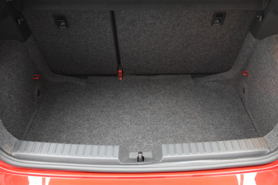 Seat Ibiza 1.0 TSI FR Business Intense Panoramadak, Camera, ACC, Beats Audio, Apple CarPlay, 18"