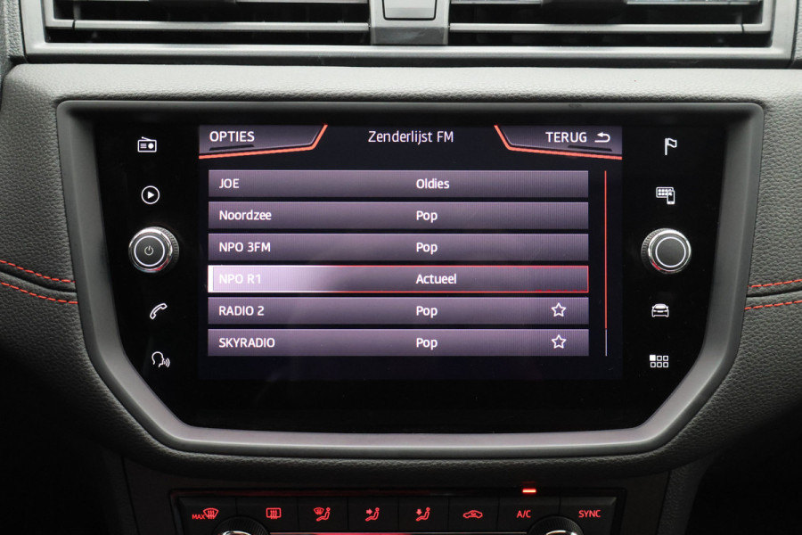 Seat Ibiza 1.0 TSI FR Business Intense Panoramadak, Camera, ACC, Beats Audio, Apple CarPlay, 18"