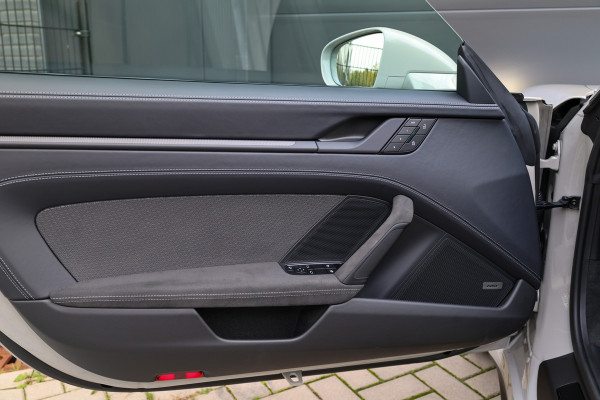 Porsche 911 3.6 T-Hybrid 4 GTS | NAP | LIFT | 360 | MEMORY | BOSE |