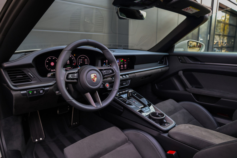 Porsche 911 3.6 T-Hybrid 4 GTS | NAP | LIFT | 360 | MEMORY | BOSE |