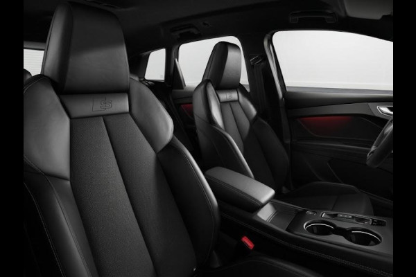 Audi Q4 e-tron S edition performance 82 kWh 286 pk | Techniekpakket plus | Trekhaak | Lichtpakket plus ambient light | Optiekpakket zwart |