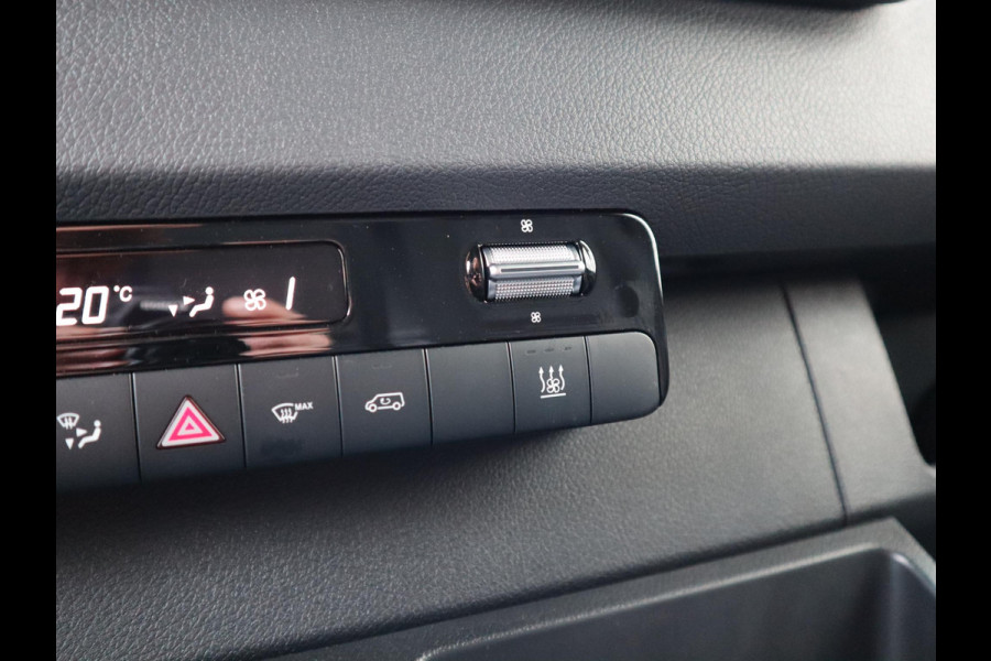Mercedes-Benz eSprinter 320 81 kWh RWD L2H2 - Trekhaak - Winter pakket