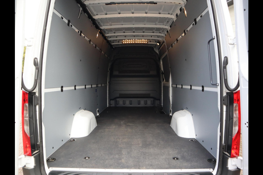 Mercedes-Benz eSprinter 320 81kWh L3H2 Pro