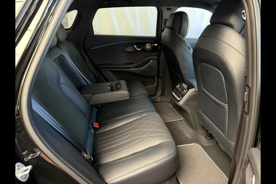 Omoda 9 OMODA 9 PREMIUM AWD 538 PK | LUXE PHEV SUV | 145 KM ELEKTRISCH | MASSAGE | VERWARMD & GEVENTILEERD 4WD 4X4