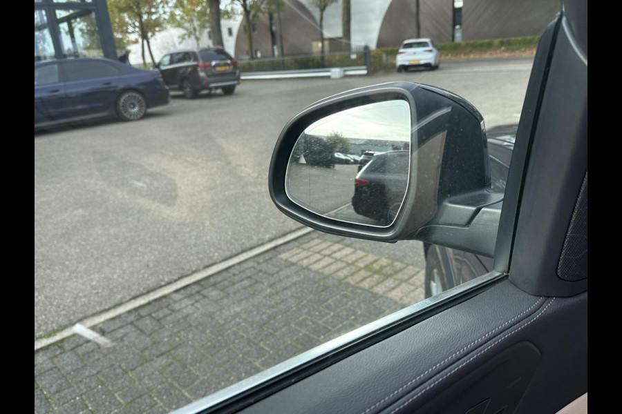 BMW X5 xDrive 45e M Sport SOH 100% | PANORAMADAK | ADAPTIVE M ONDERSTEL | HEAD-UP | LUCHTVERING | MEMORY COMFORT STOELEN |