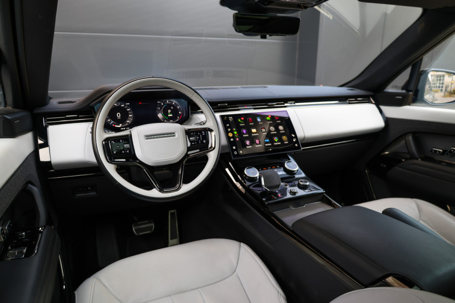 Land Rover Range Rover Sport 3.0 P440e Dynamic HSE | BTW! | NAP | PANO | 4 X STOELKOELING | SOFTCLOSE | 22 INCH | 360 | HUD