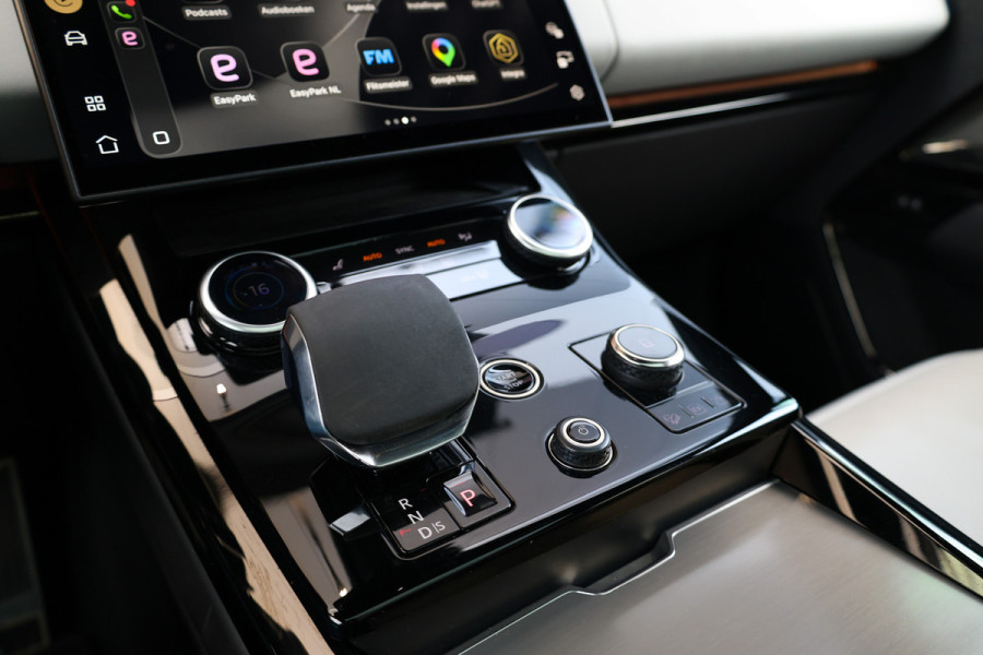 Land Rover Range Rover Sport 3.0 P440e Dynamic HSE | BTW! | NAP | PANO | 4 X STOELKOELING | SOFTCLOSE | 22 INCH | 360 | HUD