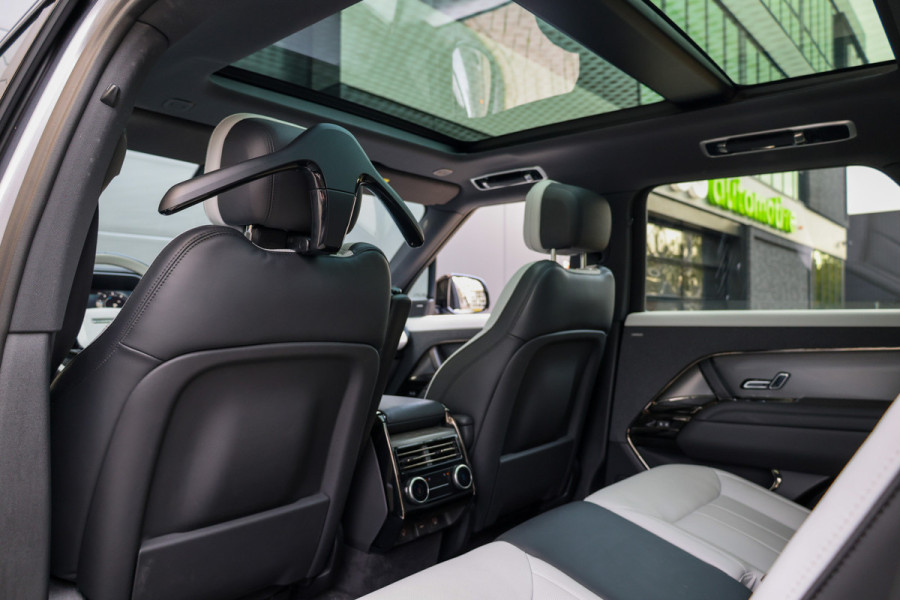 Land Rover Range Rover Sport 3.0 P440e Dynamic HSE | BTW! | NAP | PANO | 4 X STOELKOELING | SOFTCLOSE | 22 INCH | 360 | HUD