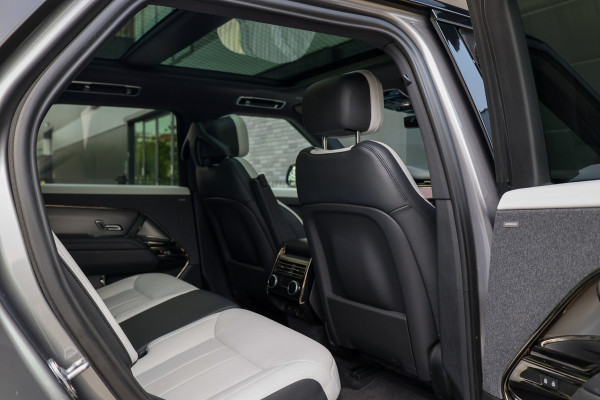 Land Rover Range Rover Sport 3.0 P440e Dynamic HSE | BTW! | NAP | PANO | 4 X STOELKOELING | SOFTCLOSE | 22 INCH | 360 | HUD