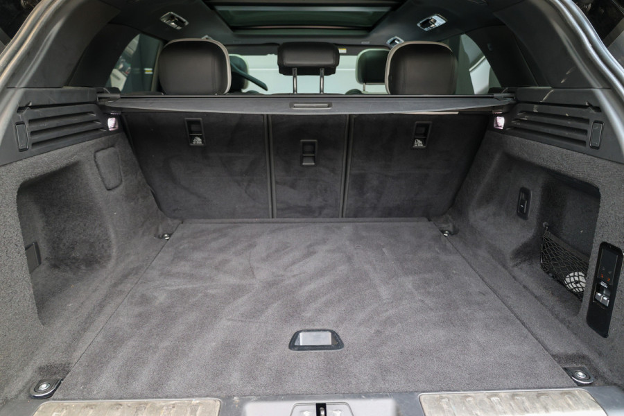Land Rover Range Rover Sport 3.0 P440e Dynamic HSE | BTW! | NAP | PANO | 4 X STOELKOELING | SOFTCLOSE | 22 INCH | 360 | HUD