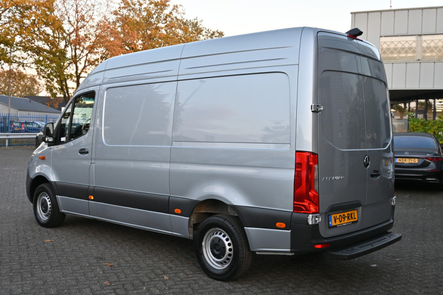 Mercedes-Benz Sprinter 317 CDI L2H2 Pro LED, Geveerde stoel, Navigatie met camera