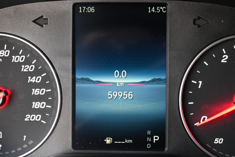 Mercedes-Benz Sprinter 317 CDI L2H2 Pro LED, Geveerde stoel, Navigatie met camera