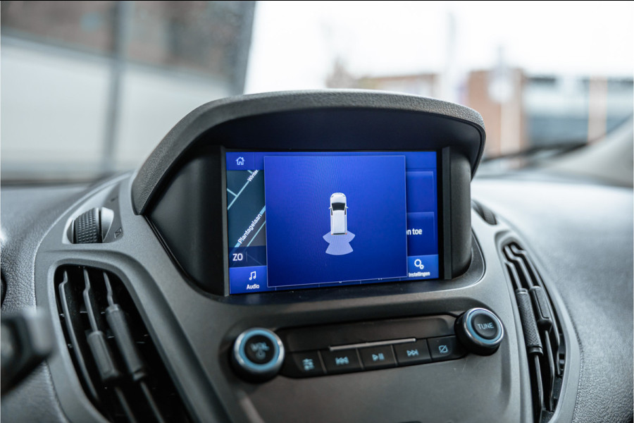 Ford Transit Courier 1.0 100 PK | Benzine | Navigatie | CarPlay | PDC | Stoelverwarming | Cruise control | MF Stuur | Airco | Nieuwe APK | Dealer onderhouden