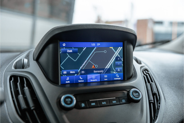 Ford Transit Courier 1.0 100 PK | Benzine | Navigatie | CarPlay | PDC | Stoelverwarming | Cruise control | MF Stuur | Airco | Nieuwe APK | Dealer onderhouden