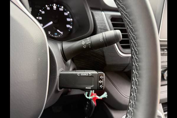 Renault Trafic 52kWh 150PK L2H1 Elektrisch 294km WLTP 98% (SOH) Cruise Control Navigatie Laadkabel Camera LED Parkeersensoren voor achter Mistl