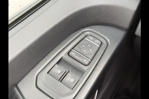Renault Trafic 52kWh 150PK L2H1 Elektrisch 294km WLTP 98% (SOH) Cruise Control Navigatie Laadkabel Camera LED Parkeersensoren voor achter Mistl