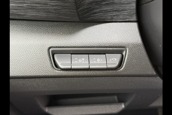 Renault Trafic 52kWh 150PK L2H1 Elektrisch 294km WLTP 98% (SOH) Cruise Control Navigatie Laadkabel Camera LED Parkeersensoren voor achter Mistl
