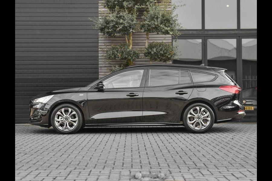 Ford FOCUS Wagon 1.0 EcoBoost Hybrid ST Line Trekhaak ACC Head up display Camera Carplay