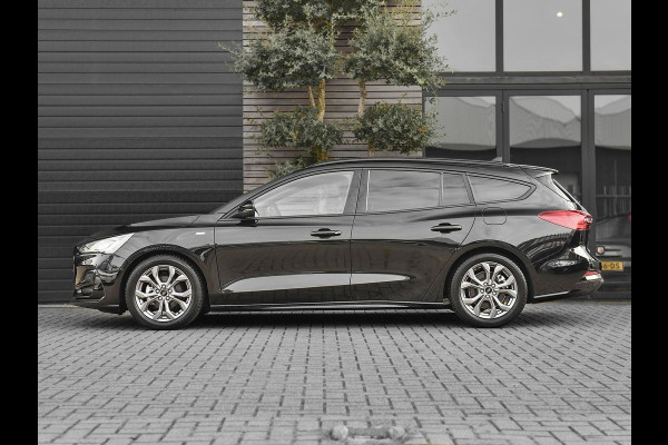 Ford FOCUS Wagon 1.0 EcoBoost Hybrid ST Line Trekhaak ACC Head up display Camera Carplay