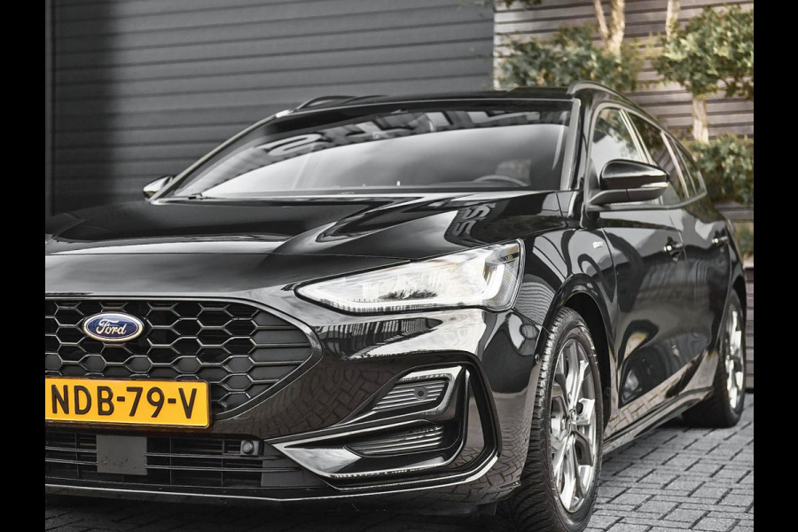 Ford FOCUS Wagon 1.0 EcoBoost Hybrid ST Line Trekhaak ACC Head up display Camera Carplay