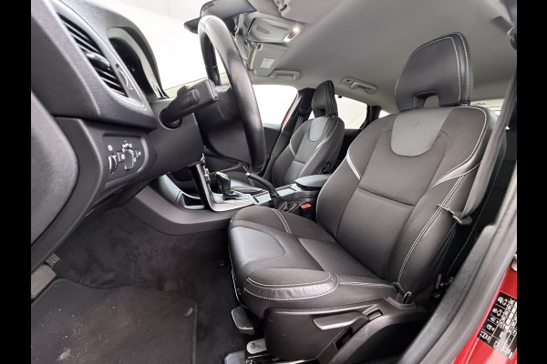 Volvo V40 1.5T 123PK Automaat Trekhaak Navi Bluetooth Pdc Cruise Control Inscription Isofix Lmv Led 1.500KG Trekgewicht