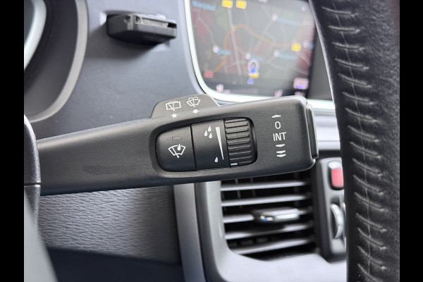 Volvo V40 1.5T 123PK Automaat Trekhaak Navi Bluetooth Pdc Cruise Control Inscription Isofix Lmv Led 1.500KG Trekgewicht