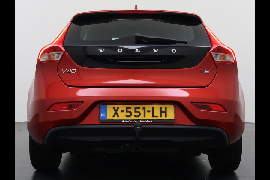 Volvo V40 1.5T 123PK Automaat Trekhaak Navi Bluetooth Pdc Cruise Control Inscription Isofix Lmv Led 1.500KG Trekgewicht