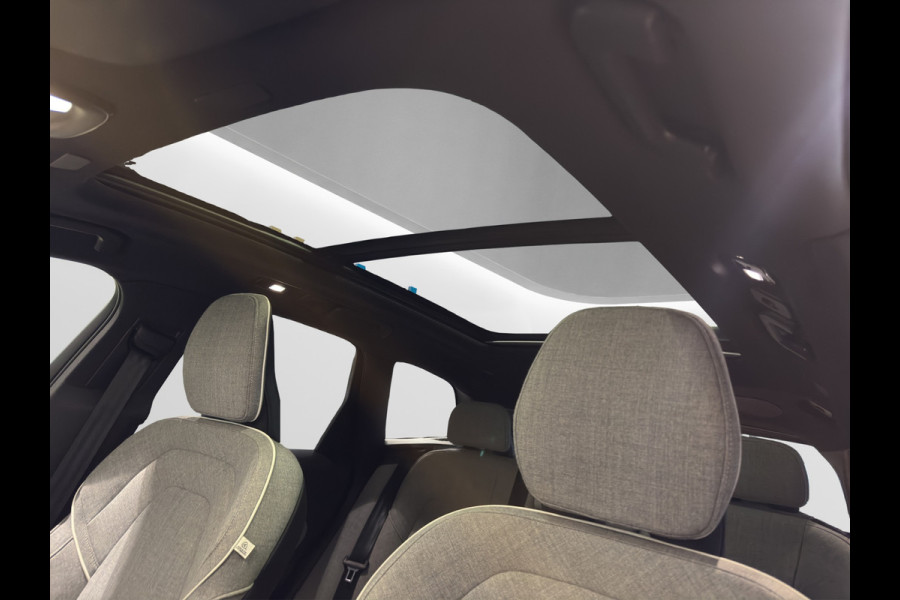 Volvo XC60 T6 Aut. Long Range Ultimate Dark ACC Stoelverwarming Trekhaak 350pk