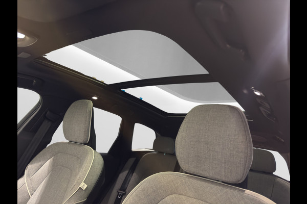 Volvo XC60 T6 Aut. Long Range Ultimate Dark ACC Stoelverwarming Trekhaak 350pk