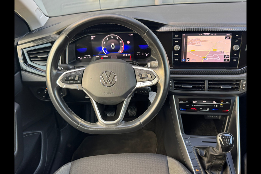 Volkswagen Taigo 1.0 TSI Life * Navigatie * Camera * Climate Control * Adaptieve Cruise Control *