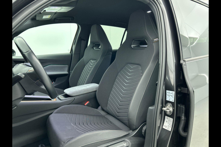 CUPRA Born Business 62 kWh Airco Climate control Navigatie Carplay Adaptive Cruise Control Ambient Light Parkeersensoren Camera