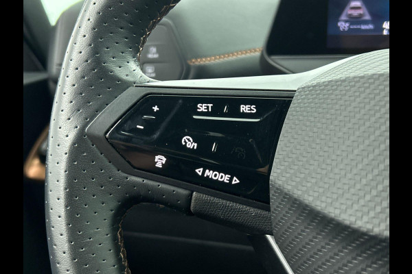 CUPRA Born Business 62 kWh Airco Climate control Navigatie Carplay Adaptive Cruise Control Ambient Light Parkeersensoren Camera