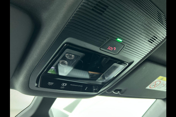 CUPRA Born Business 62 kWh Airco Climate control Navigatie Carplay Adaptive Cruise Control Ambient Light Parkeersensoren Camera
