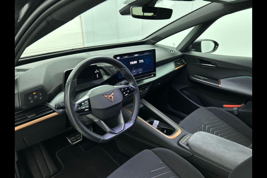 CUPRA Born Business 62 kWh Airco Climate control Navigatie Carplay Adaptive Cruise Control Ambient Light Parkeersensoren Camera