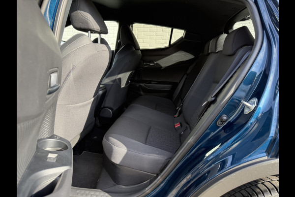 Toyota C-HR 1.8 Hybrid Team D | ACC | CarPlay | Camera | Keyless | LED | 18 inch