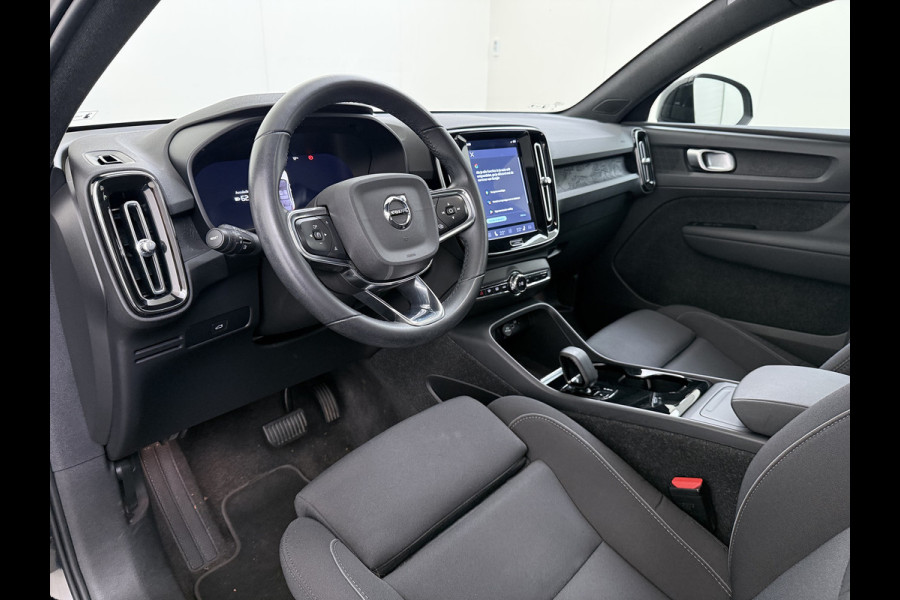 Volvo C40 SOH 95% Panoramadak Camera Navi* Apple Carplay Android Auto Recharge Core 69kWh Bluetooth Lmv 19" Led Isofix 1e Eigenaar Origineel Nederlandse Auto
